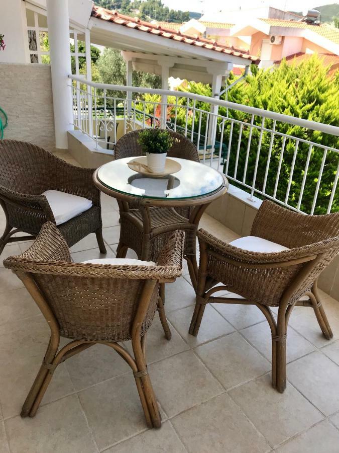Sand & Sea Design Apartment Пефкохори Экстерьер фото