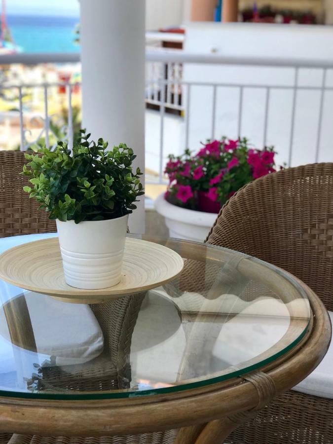 Sand & Sea Design Apartment Пефкохори Экстерьер фото